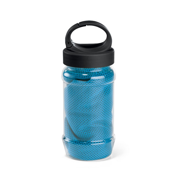 Picture of Refreshing gym towel and bottle