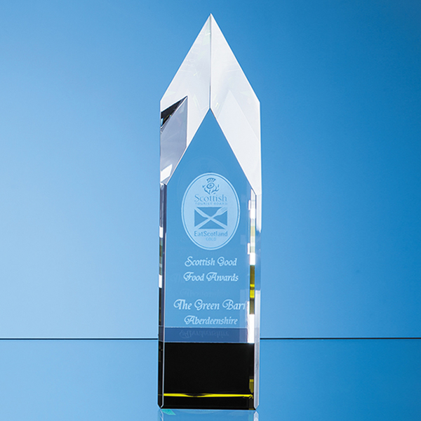 Picture of Clear & Emerald Green Pointed Monolith Award